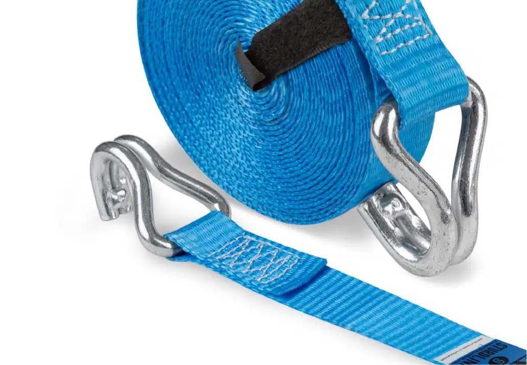 Système d'arrimage avec crochets doigts serrés